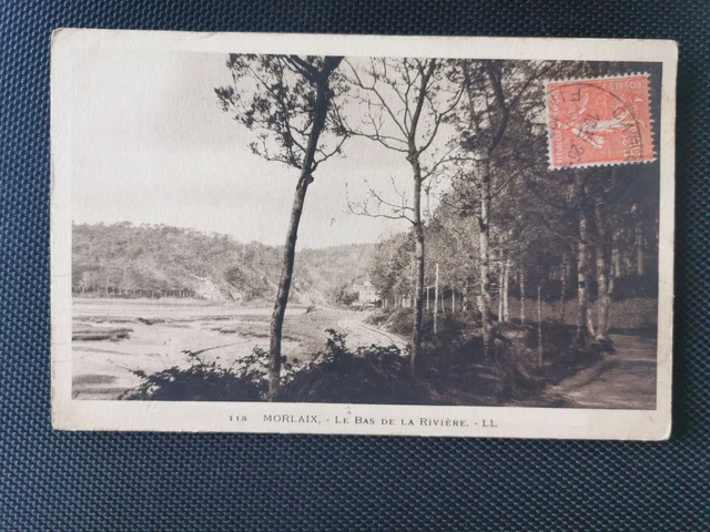 Morlaix - Le passeur du bas de la rivière - Mise à flot du bac à marée