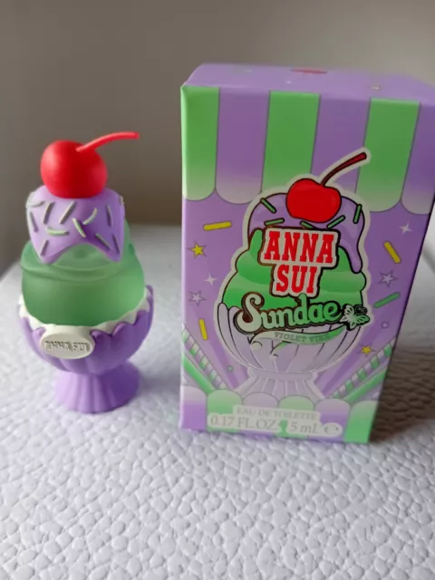 Miniature SUNDAE VIOLET . anna Sui. Eau De Toilette 5 Ml. Neuve