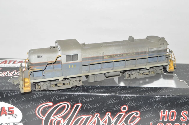 HO scale locomotive train Atlas Central of Georgia Ry Alco RS-3 WEATHERED DCC