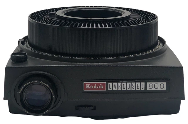 Vintage Kodak Carousel 800 Photo Projector With Remote. Please Read Description!
