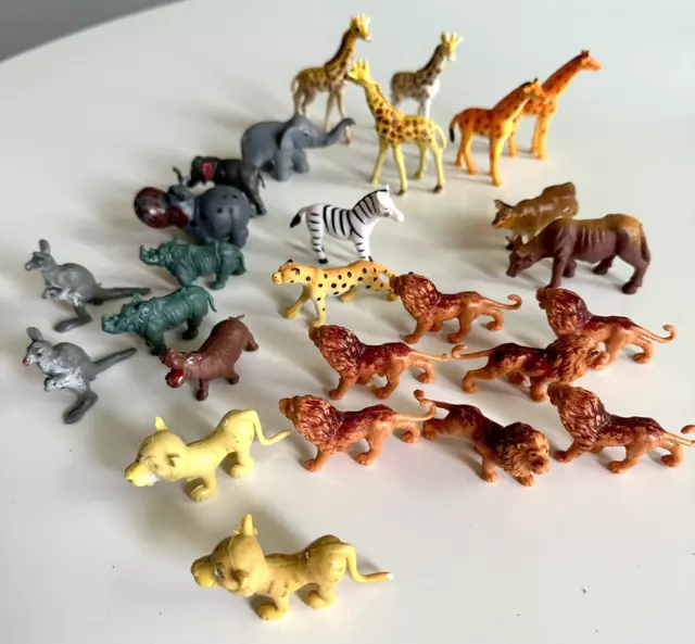 Vintage Lot of 26 Zoo Wild Animals Figures Plastic Assorted Sizes, Colors Brands