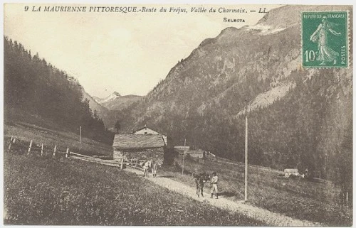CPA 73 Savoie Maurienne Vallée du Charmaix animé