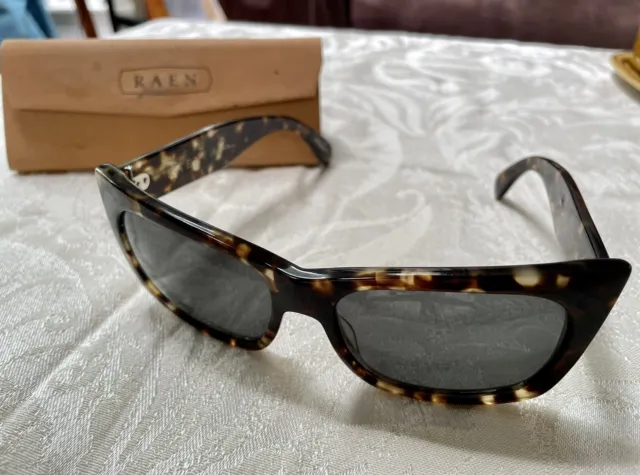 Raen Duran Sunglasses Brindle Tortoise Brown - Pre-Owned Good Condition