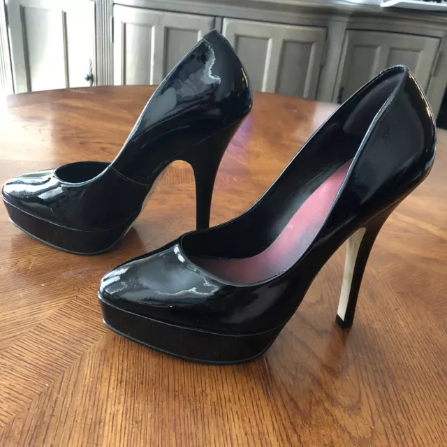 Aldo Pumps 38 (8) Black Patent Leather Almond Closed Toe Platform