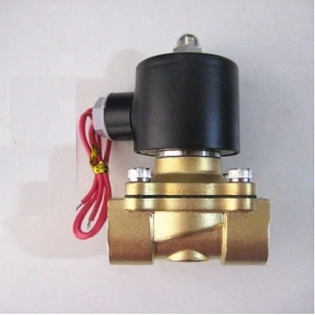 Elettrovalvola 2 Vie Per Acqua E Aria N/C 220V. Ac 1/2" Normalmente Chiusa