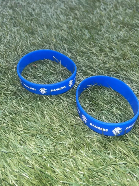 2x official Glasgow Rangers FC silicone Rubber wristbands BNWT one size fits all