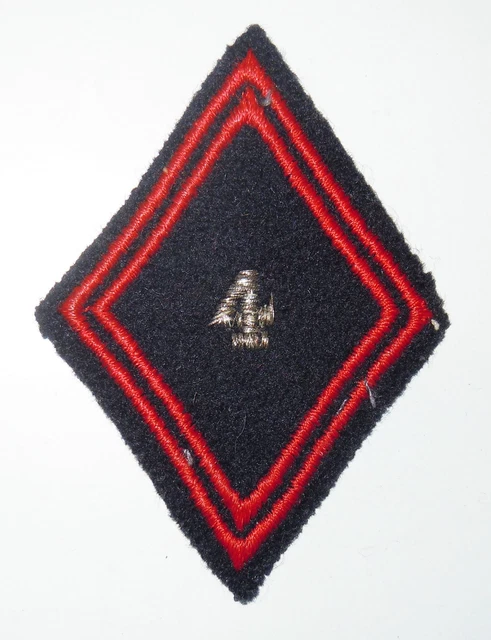 INSIGNE TISSU 11 Régiment De Cuirassiers Losange De Bras Mle 1945 Tissu