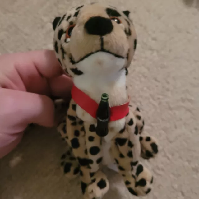 Heeta Cheetah Namibia International Coca Cola beanie cat Coke EX+ NO TAG