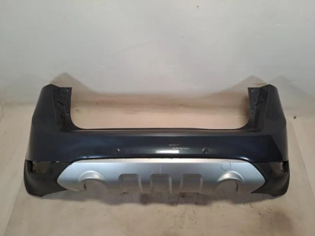 Pare-chocs Arrière D'occasion Pour Ford C-MAX I Phase 2 1.6 TDCi 90 Ghia - Défauts De Peinture