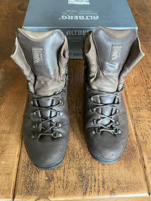 altberg tethera mens hiking boots