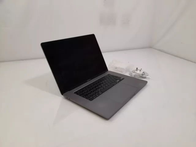 Apple MacBook A2141 16in Laptop 2019 Intel i7-9750H 16GB 500 GB SSD Ventura 13.3