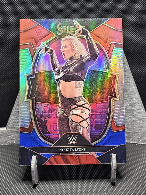 2023 Panini Select WWE Concourse Red & Blue Silver Nikkita Lyons #75 (2)