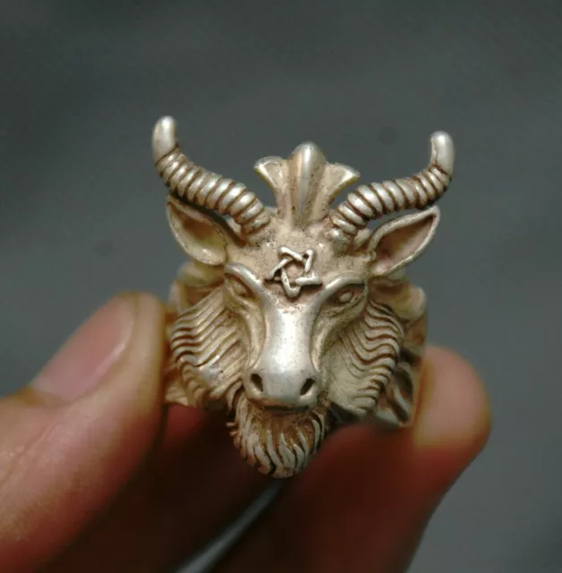 3.5cm Old Chinese Silver 12 Zodiac Year Sheep Head Jewelry Hand Ring