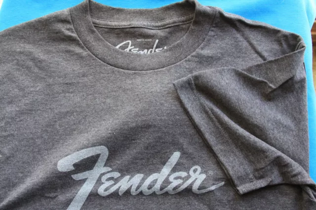 Tee-shirt logo Fender Amp, bruyère au charbon, petit, MPN 9190010369