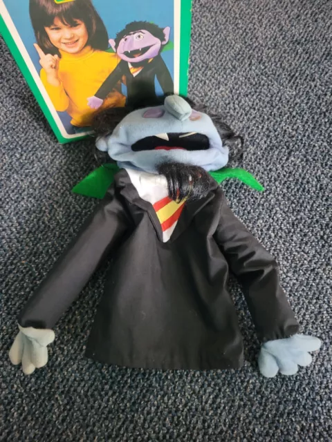 Vintage 70's THE COUNT Sesame Street Jim Henson Muppet Hand Puppet 1976