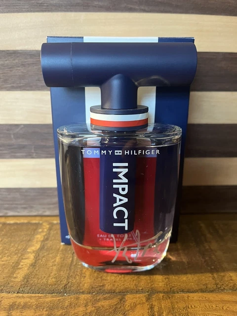 tommy hilfiger perfume sebastian yatra