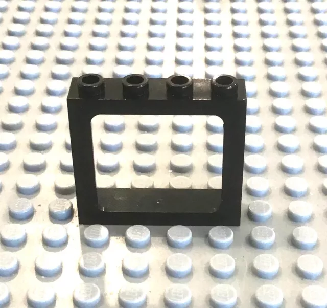 LEGO One Black Window 1 x 4 x 3 Train - Hollow Studs, Part 4033