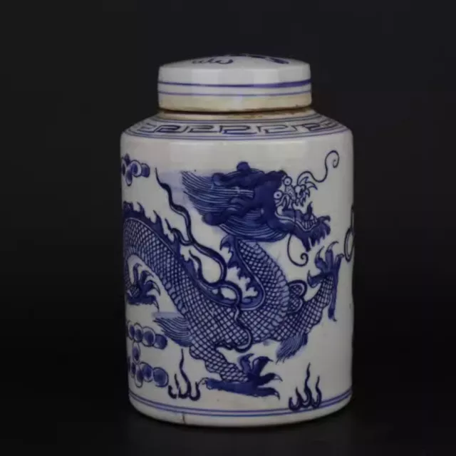 Old Chinese Blue & white porcelain Painted Cloud dragon pattern jar pots a117