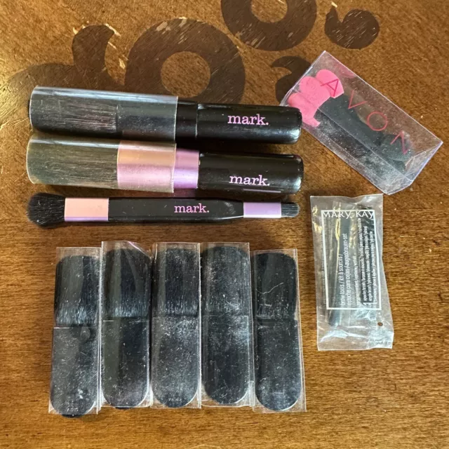 Makeup Brushes Lot Blush Brown Tools Powder Avon Mark Mary Kay Makeup Brushes Lot Blush Brown Tools Powder Avon Mark Mary Kay