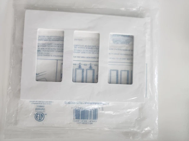 Leviton White 3-Gang Switch Cover Decora Plus Screwless Wallplate 022-80311-SW