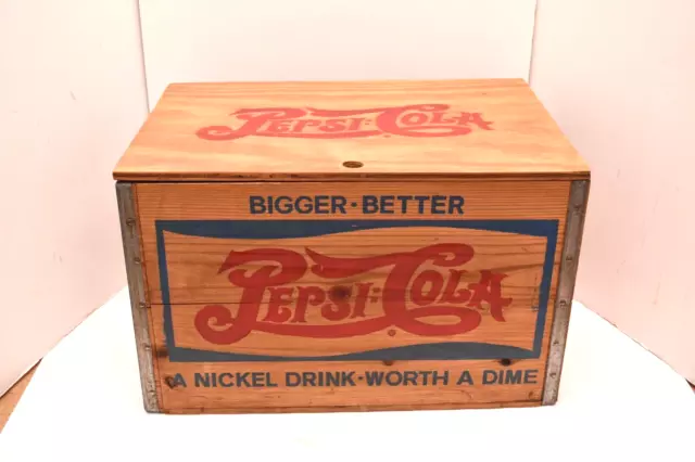 Vintage Pepsi Cola Advertising Wooden Wood Crate Nickel Bottle Cap Checkers Lid.