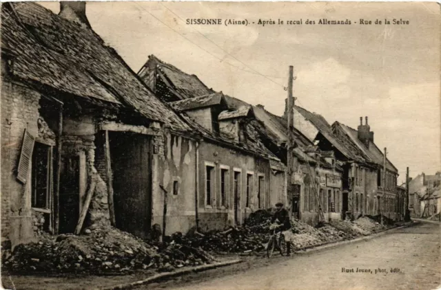 CPA AK Military SISSONNE - After the retreat of the Germans (362655)