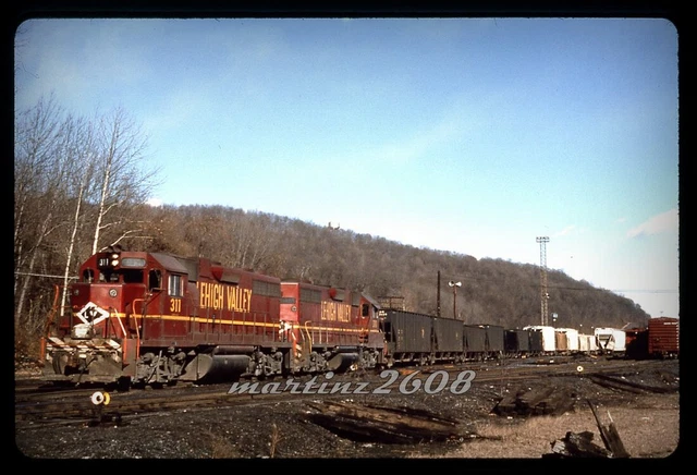 (Ym) Dupe Slide Lehigh Valley (Lv) 311 Action