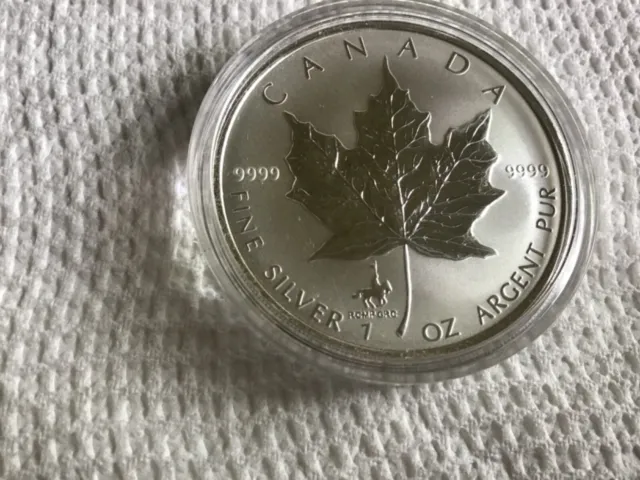 RCMP Canadian Privy Maple Leaf One Ounce Pure Silver1998