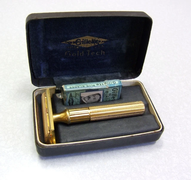 VINTAGE GILLETTE HEAVY GOLD TECH DE Safety Razor Set in Case 1940's 69