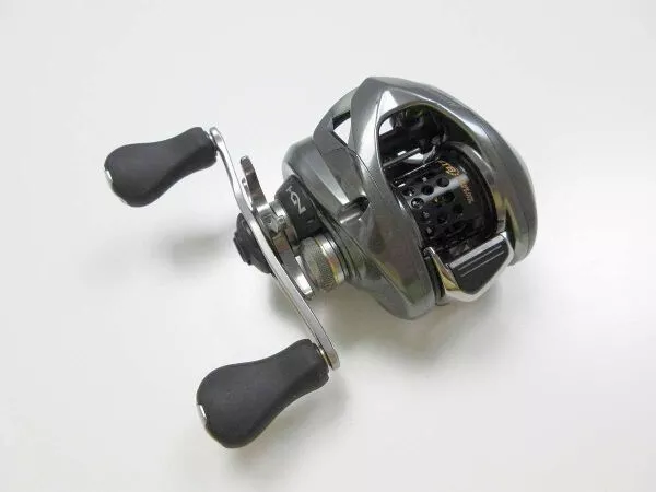 Shimano 16 Aldebaran BFS XG Left Baitcast Reel