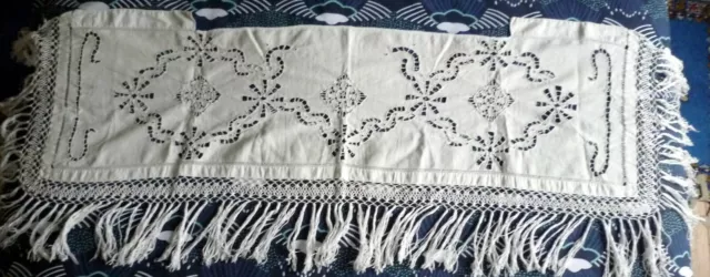 ancien dessus cheminée bordure étagère broderie Richelieu n° 4