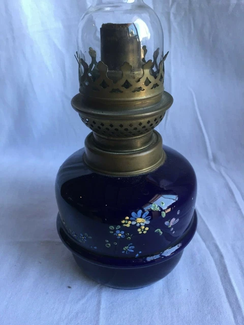 ancienne-lampe-p-trole-de-suspension-en-c-ramique-bleue-maill-e-eur
