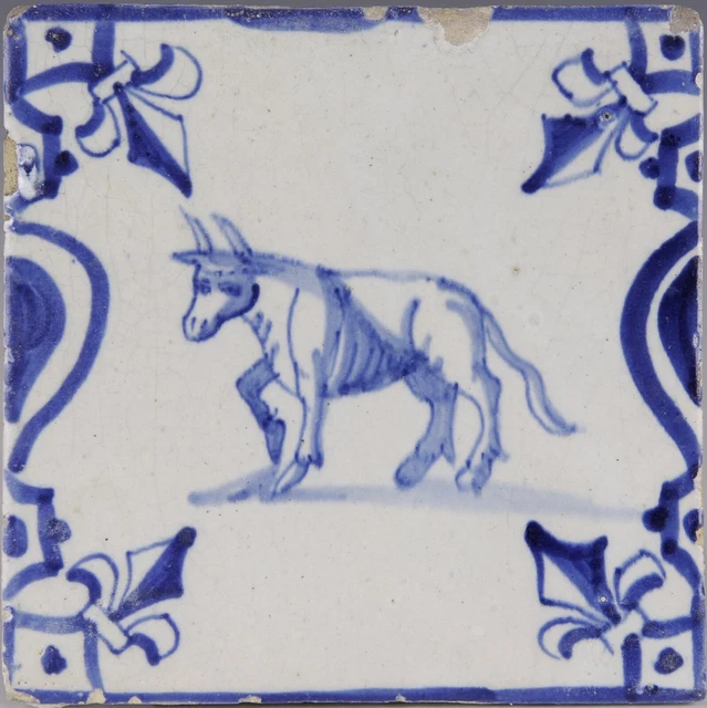 Nice Dutch Delft Blue candelabra animal tile, bull, first half 17th. century.