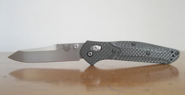Benchmade Osborne 940-1. Carbon Fiber scales. S90V steel.