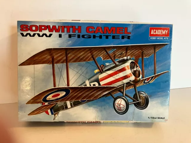 Sopwith Camel WWi Fighter Airplane Plastic 1:72 Scale Academy Model Kit 12447