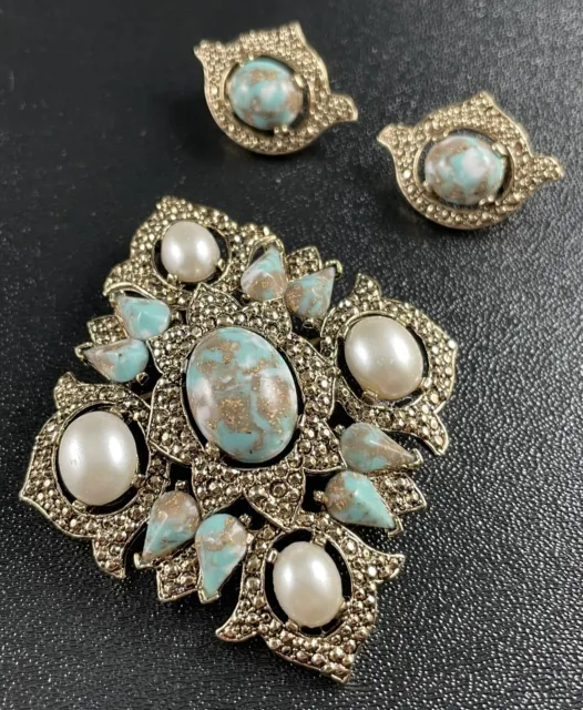 SARAH COVENTRY 1968 Remembrance VTG Set Brooch Pin Clip Earrings Faux Turquoise