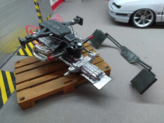 Barre Support Capot Moteur Ferrari F50 à L'échelle 1/18 - Marque Maisto, Bon état D'occasion