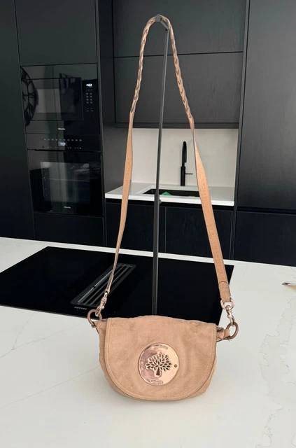 Daria satchel shop