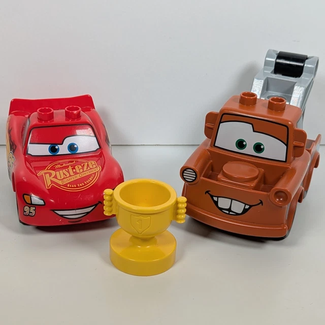 LEGO DUPLO DISNEY Pixar Cars Lightning McQueen Rust-eze #95 & Mater ...