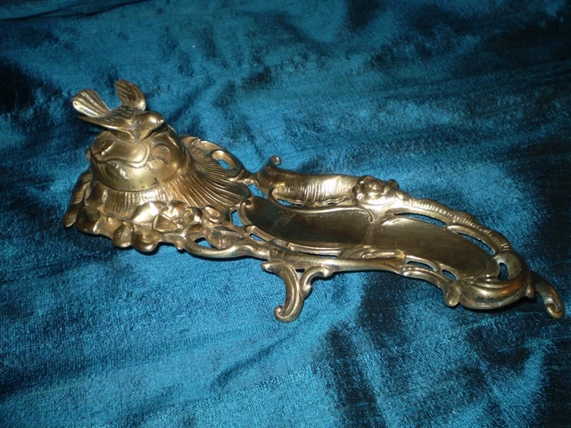 Cadre Photo en Bronze Doré Style Rocaille Louis XV - Époque Cadre Photo en Bronze Doré Style Rocaille Louis XV - Époque