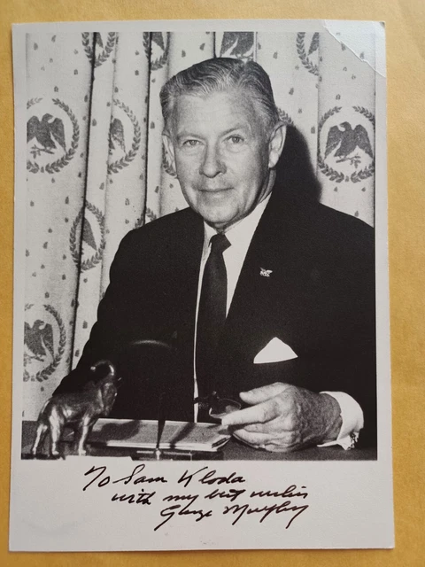 George Murphy (d. 1992) Signed 5x7 Photo - California Senator, Actor