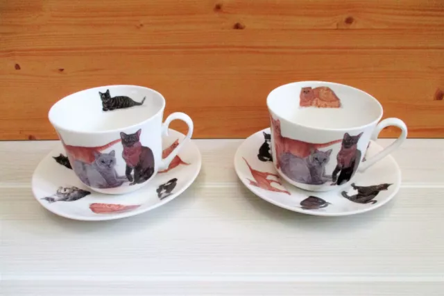Ensemble petit déjeuner tasses et soucoupes motif CHAT en porcelaine ROY KIRKHAM