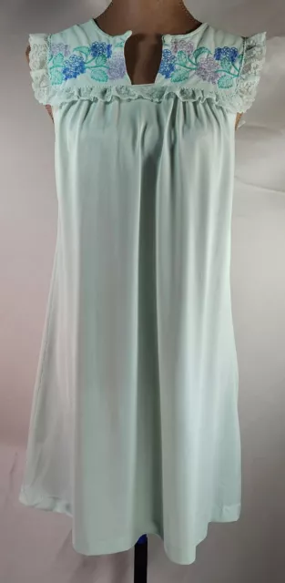 Vintage 60s Gossard Artemis GREEN Embroidered Nightie babydoll slip nightgown S