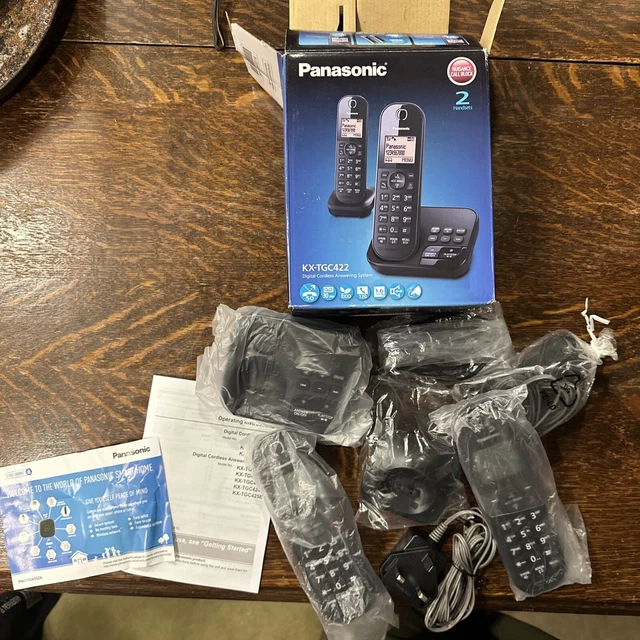 KXTGD322ALB TWIN HANDSET CORDLESS PHONE WITH ANSWERING MACHINE PANASONIC KX-TGD322ALB main image 1
