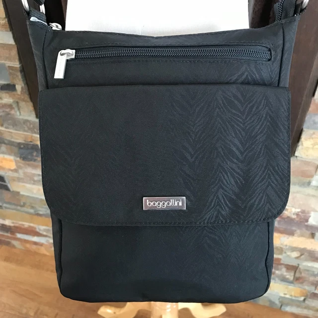 Baggallini Nylon Travel Crossbody Shoulder Bag Purse Multi Pockets Black ~ NWOT