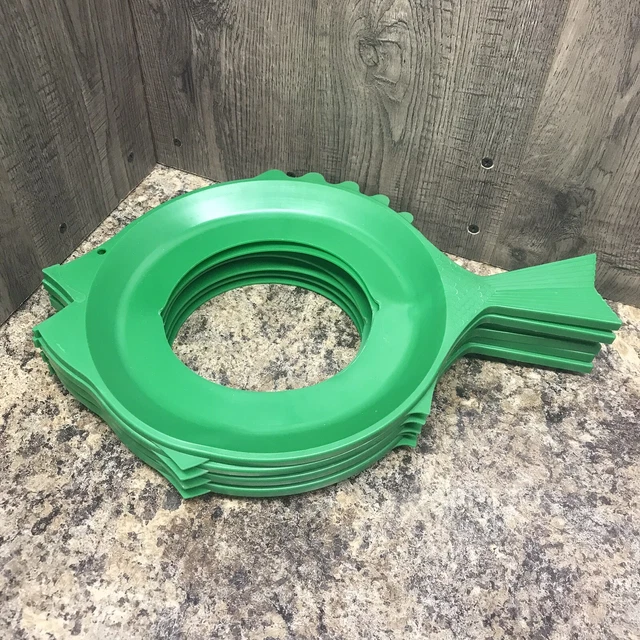 PLATE MATE FISH Paper Plate Holders Universal Plastic Lot Of 6 Green