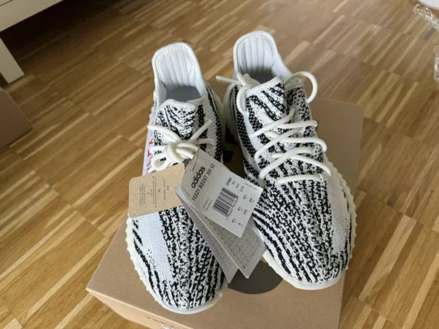 Adidas Yeezy Boost 350 v2 Zebra  EU 42  2/3 US 9 UK 8.5 Neu , CP9654