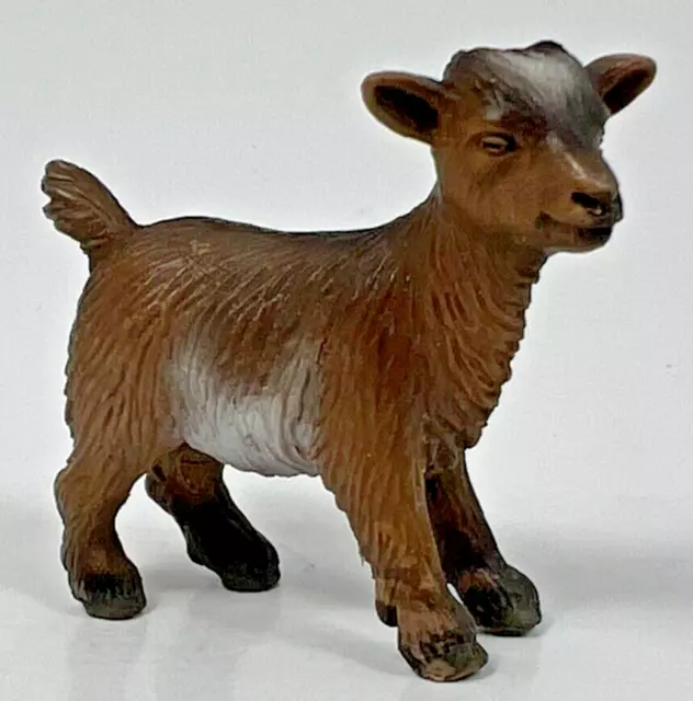 Schleich Dwarf Pygmy Goat Kid  Animal Figurine Toy Collectible  2005 Retired