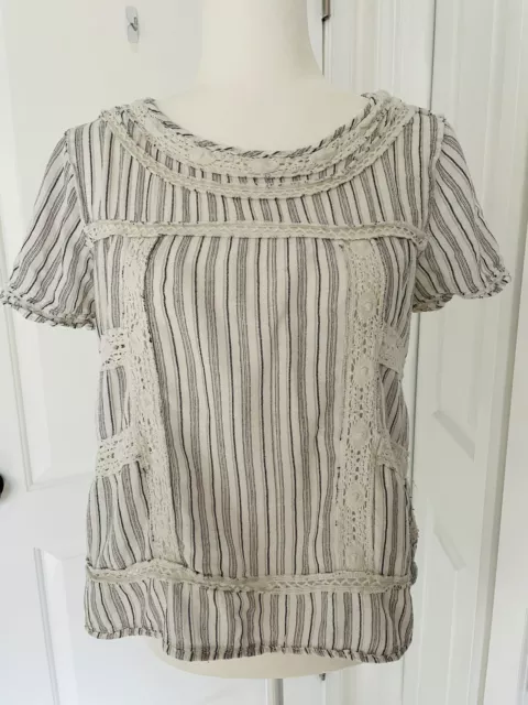 Ripcurl Top Large White Gray and Black Striped Cotton Blend Lace