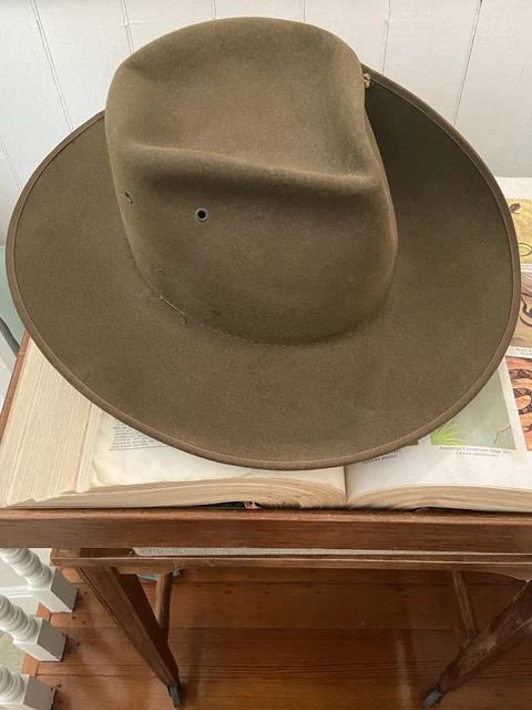 RARE VINTAGE AKUBRA Australian Digger Slouch Hat 71/4 Eddie Bauer 